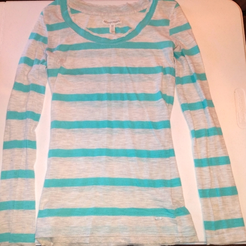 Aeropostale Long Sleeve Top, Aqua/Light Gray, Size: XS
